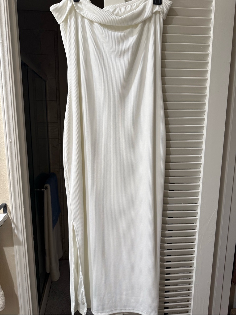 White Strapless Bodycon Maxi Dress - Picture 3 of 11